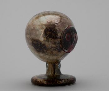 FIGURIN, glas, "Uggla", osignerad, Oiva Toikka, Nuutajärvi. 1900-talets slut.