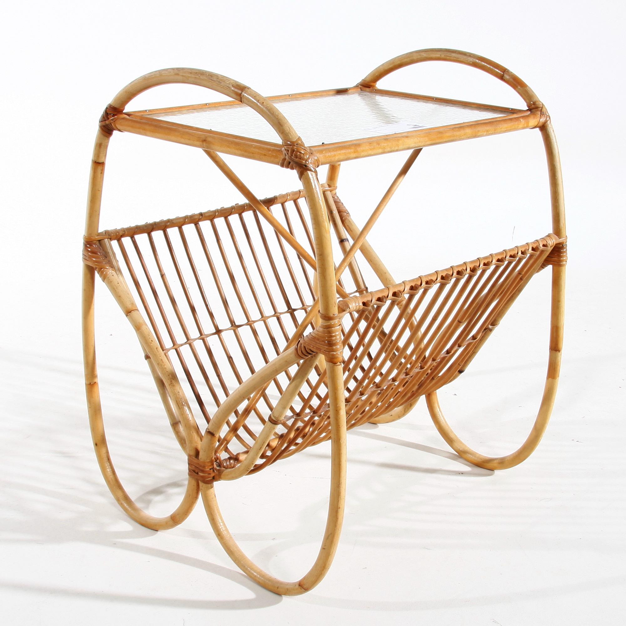 TIDNINGSHYLLA, rotting, 1940-tal.