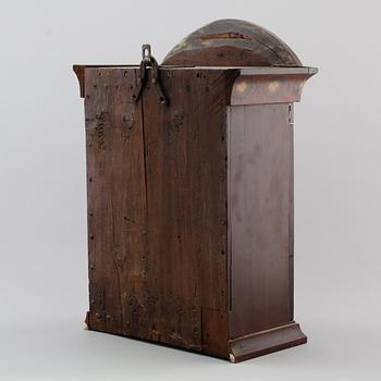 HÄNGSKÅP, allmoge, 1800-tal.