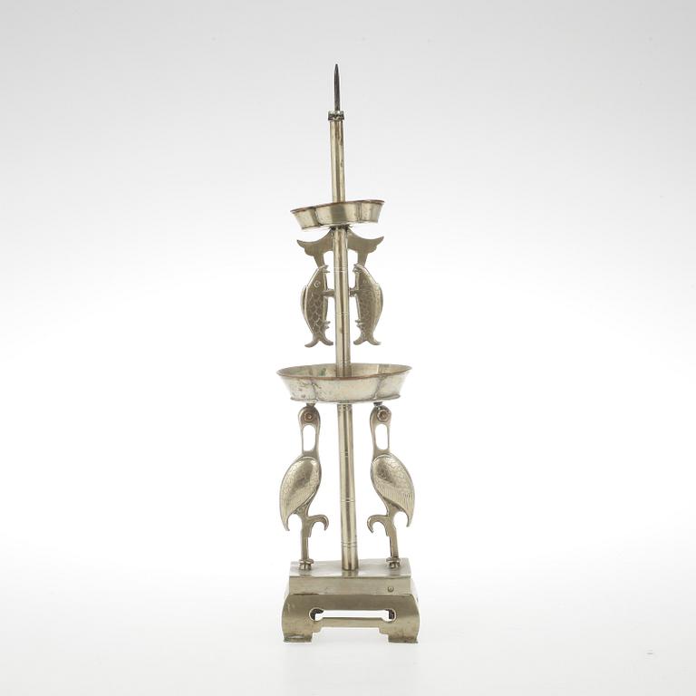 LJUSSTAKE, tenn och mässing, Kina, 1900-tal.