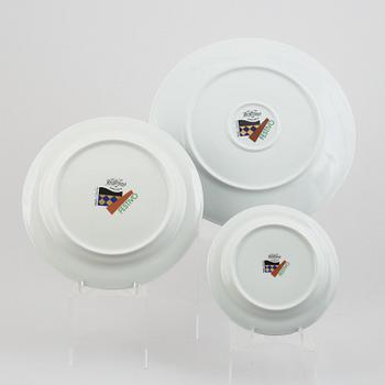 Heikki Orvola, servis, 33 delar, "Festivo", fältspatporslin, Rörstrand.