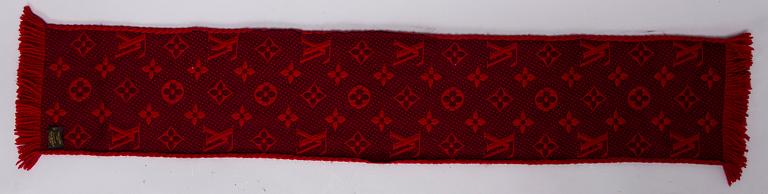 LOUIS VUITTON RED MONOGRAM WOOL SCARF.