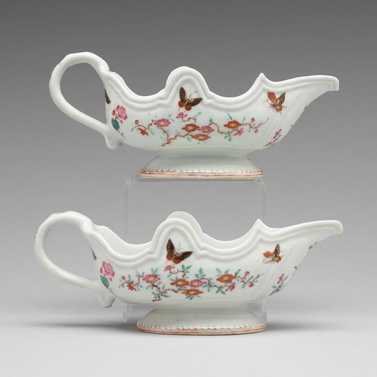 A pair of famille rose sauce boats, Qing dynasty, Qianlong (1736-95).