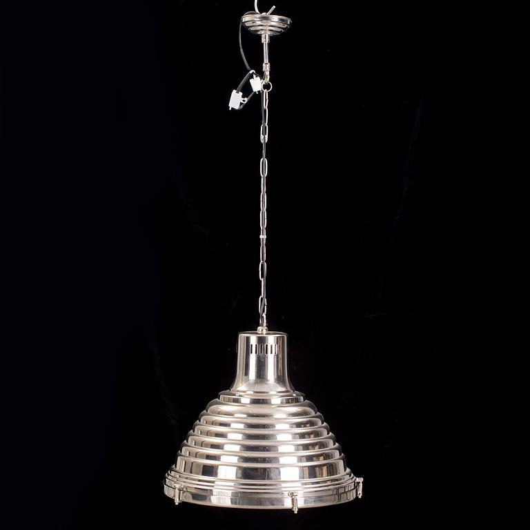 TAKLAMPA, Industri, 1900-talets andra hälft.