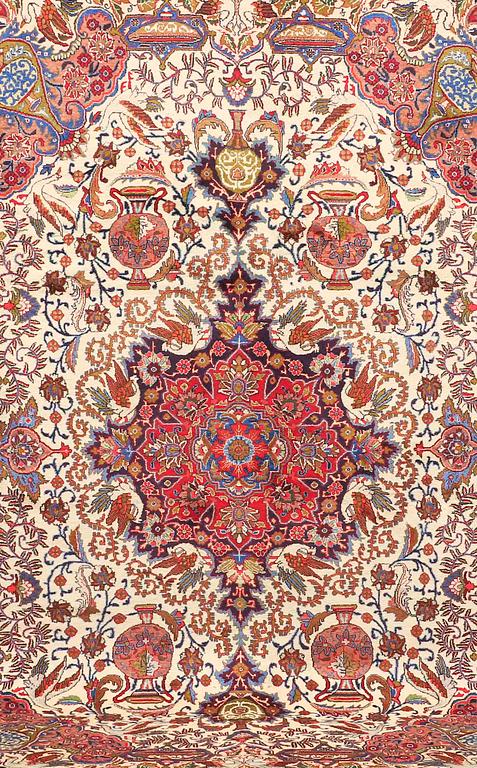 A CARPET Figural Kashmar, around 390 x 295 cm.
