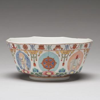 SKÅL, porslin. Qingdynastin, 1800-tal.