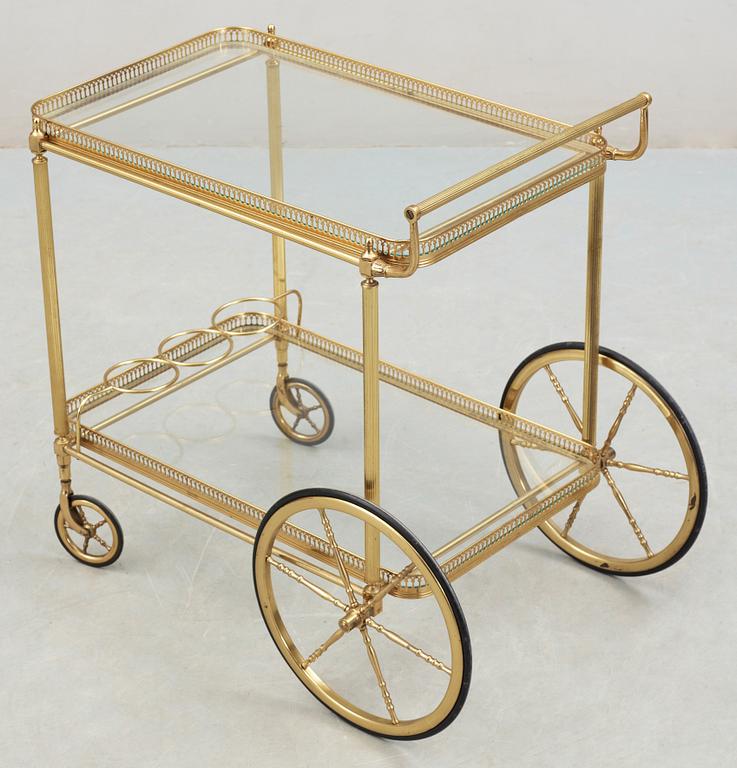 SERVERINGSVAGN, 1900-talets andra hälft.