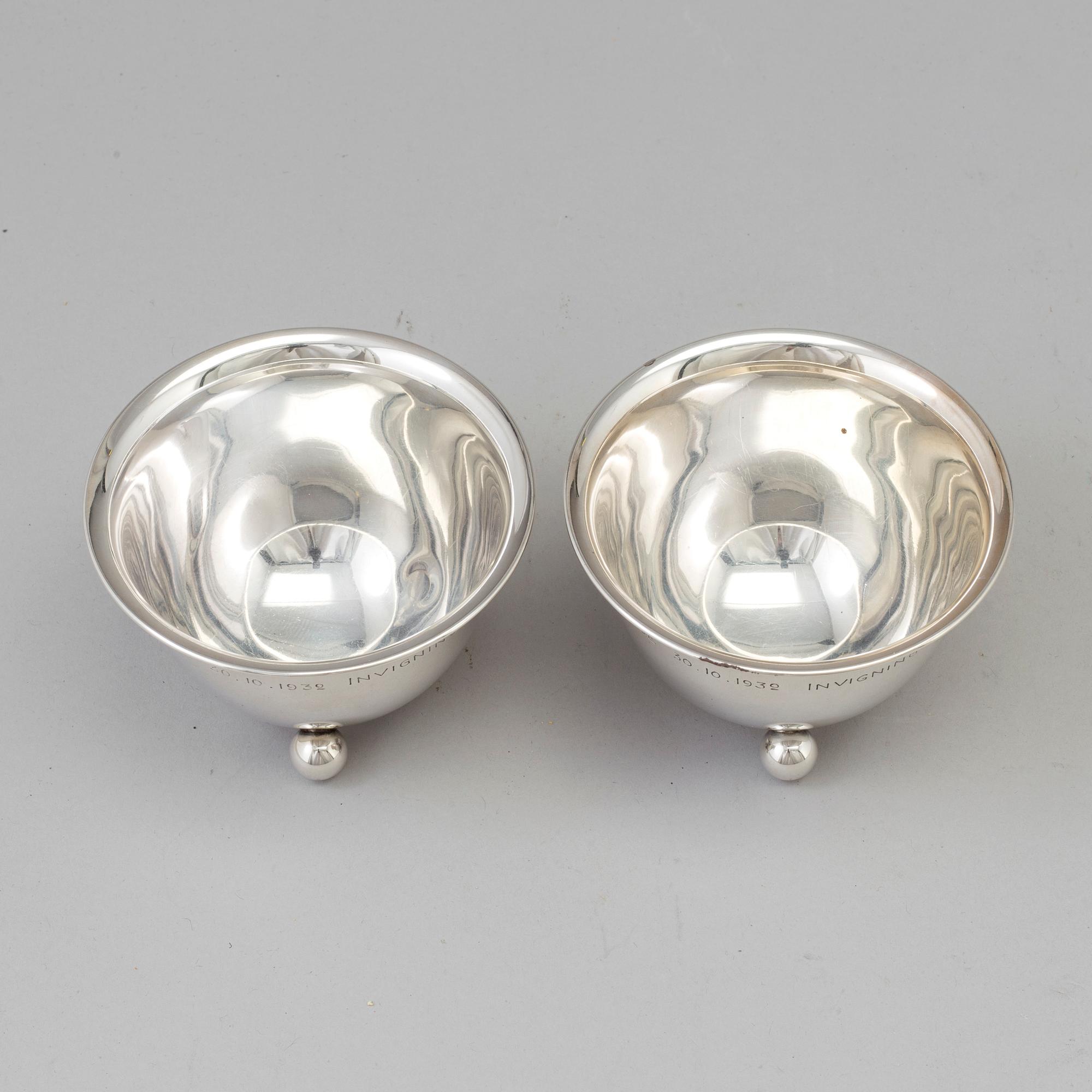 a pair of silver bowls by W.A Bolin, Stockholm 1931.