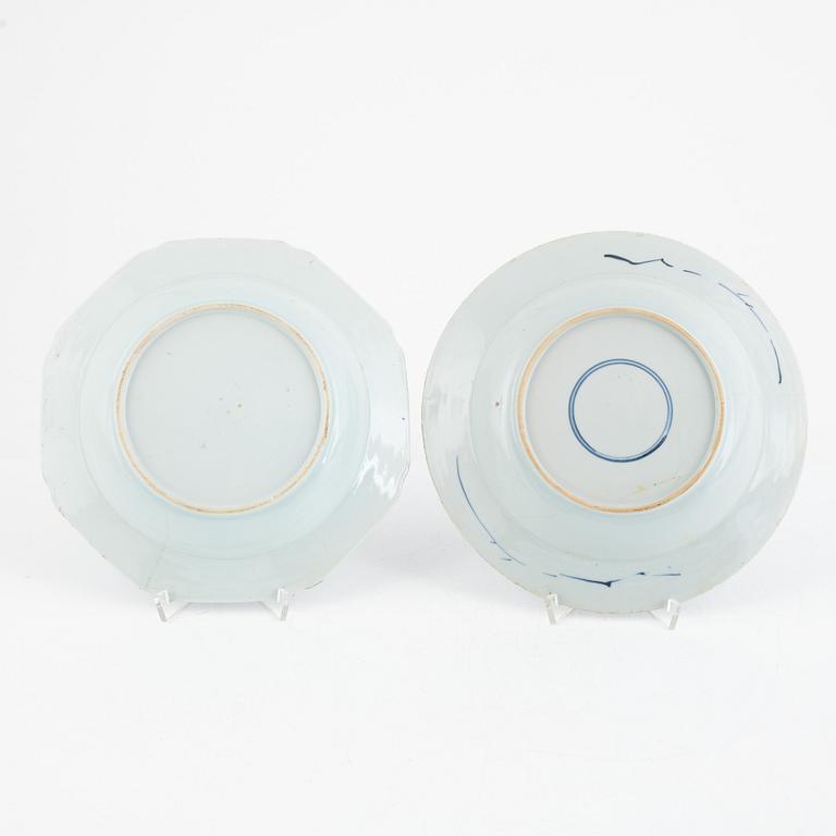 Ten blue and white porcelain pieces, China, 18th-20th century.