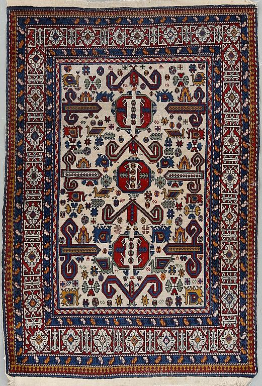 MATTA, semiantik Shirvan. Ca 156x110.