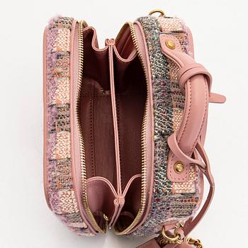 Chanel, a "Small Tweed Filigree Vanity Case" bag, 2019.
