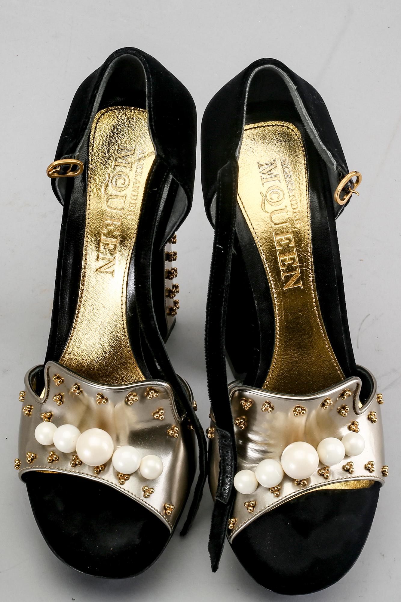 Alexander McQueen, a pair of shoes.