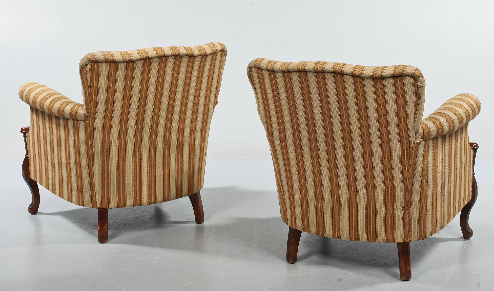 FÅTÖLJER, ett par, 1900-talets andra kvartal.