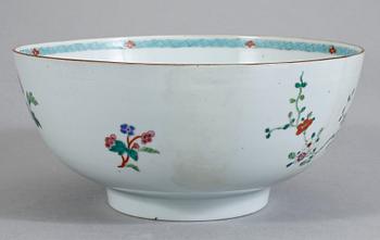 BÅLSKÅL, porslin, Kina, Qianlong (1736-95).
