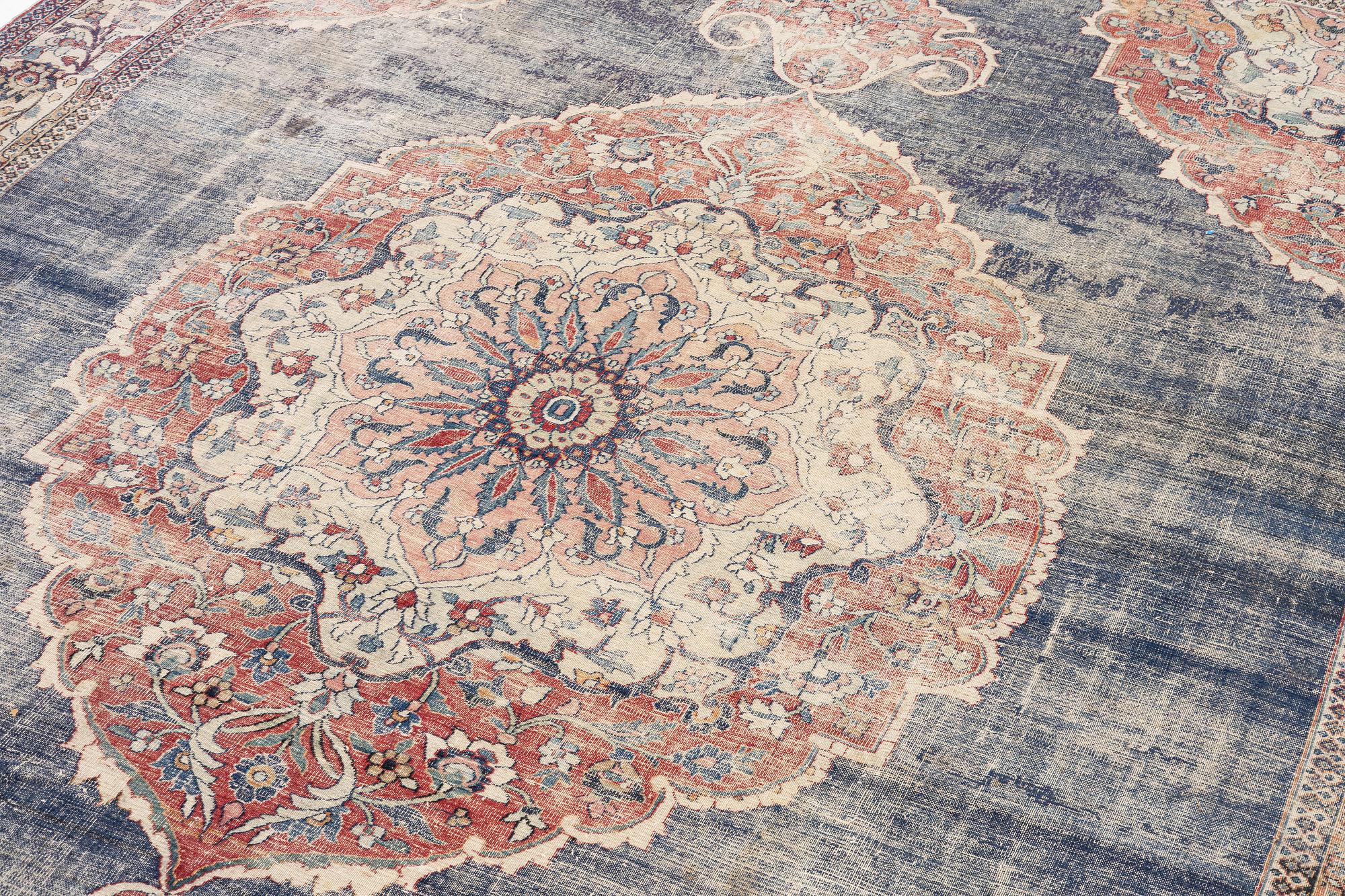 An antique Doroshk carpet, East Persian, c. 406 x 295 cm.