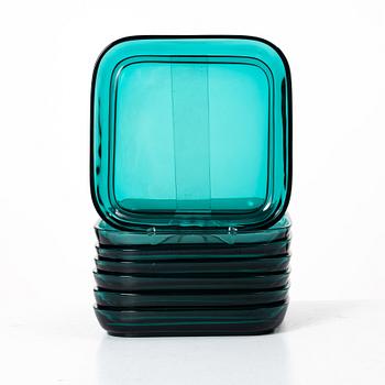 Kaj Franck, A set of 7 green glass dishes, Nuutajärvi Notsjö, Finland, 20th century.