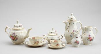 TE- OCH KAFFESERVIS, 43 delar, porslin, "Sanssouci", Rosenthal, 1900-talets mitt.