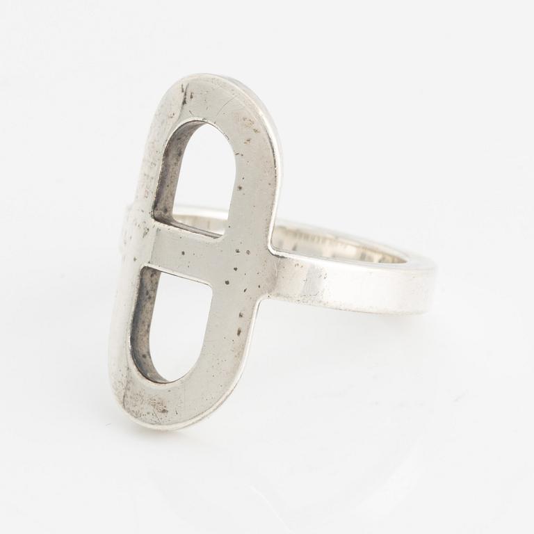 Hermès silver ring.