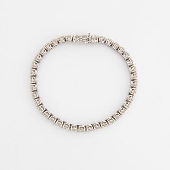 Brilliant  cut diamond tennis bracelet, total 13,01 ct.
