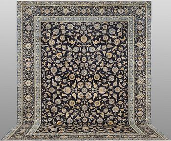 A Keshan carpet, c. 440 x 308 cm.
