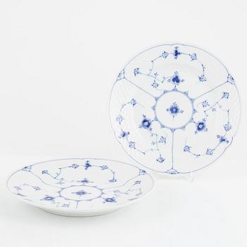 Bing & Grøndahl, tallrikar, 9 st, porslin, "Musselmalet", Danmark.