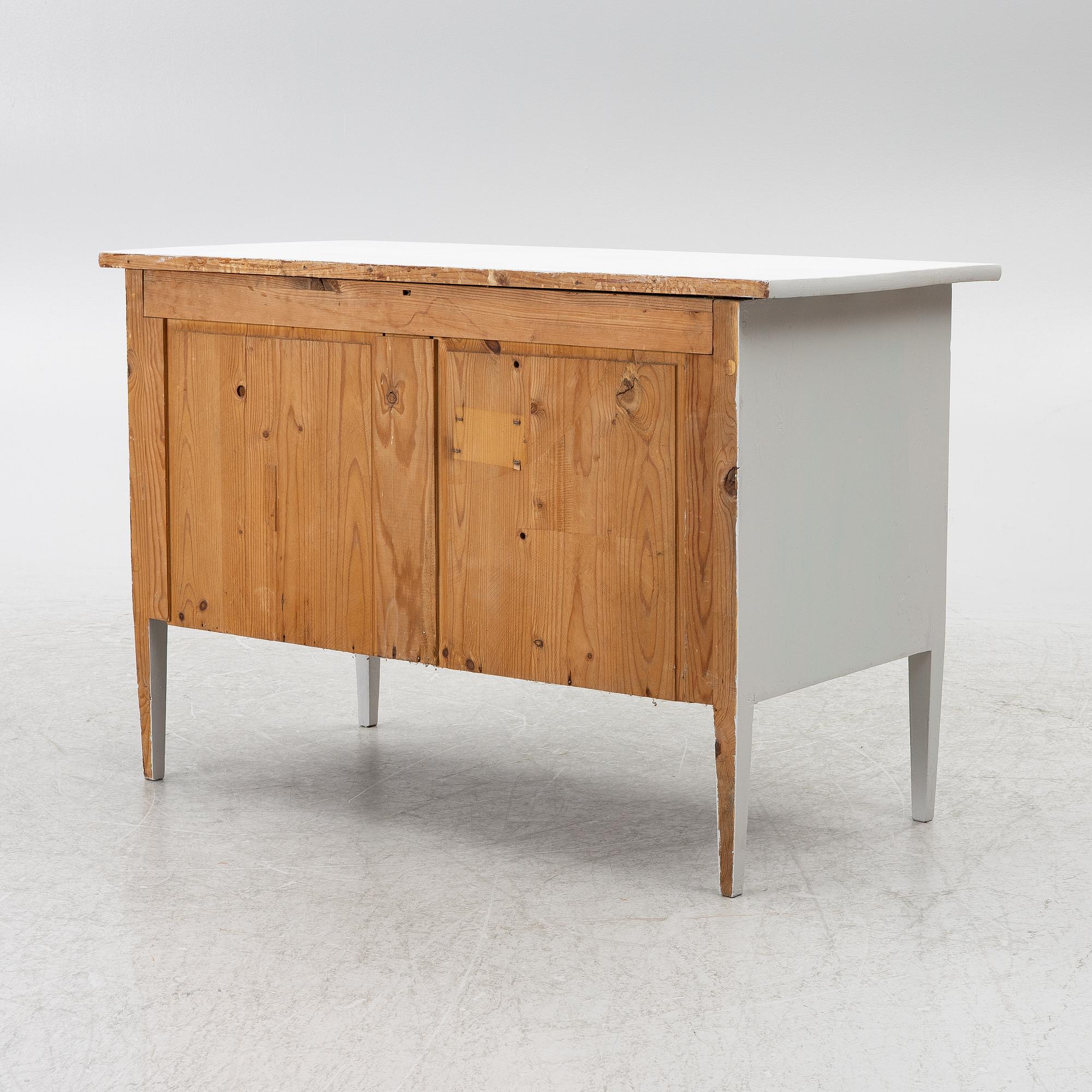 Chest of drawers/cabinet, first half of the 20th century.