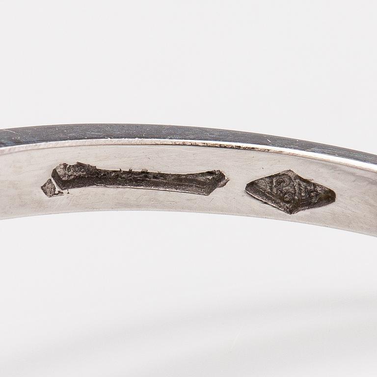 A TIllander, A platinum ring woth diamonds ca. 1.58 ct in total. Helsinki ,id 20th-century.