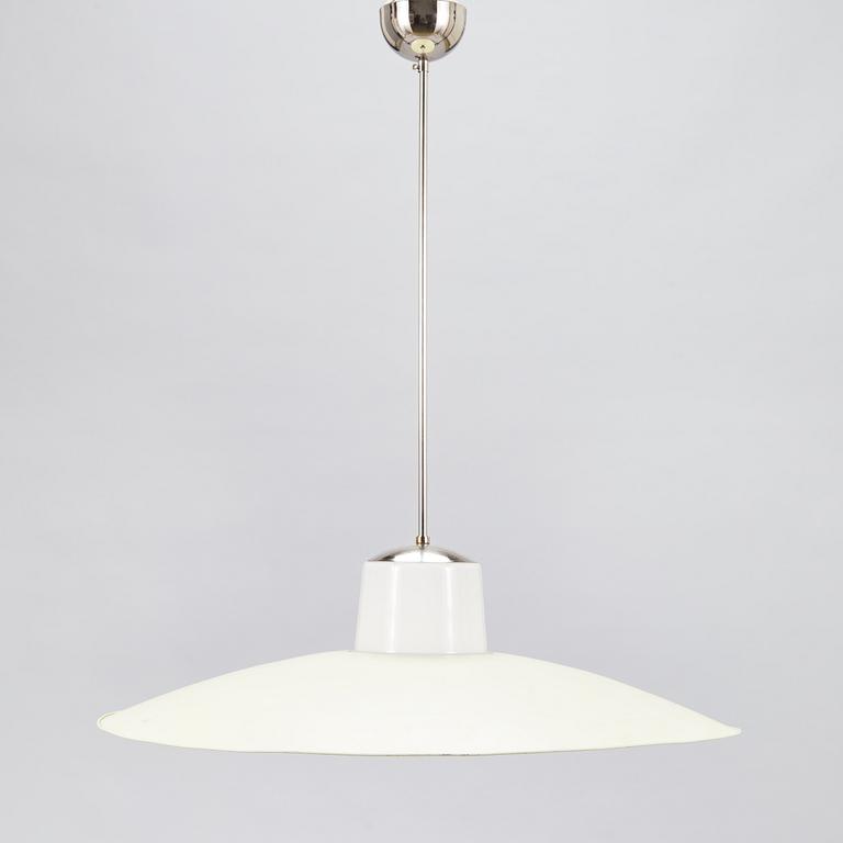 Paavo Tynell, a mid-20th-century '1602/1673' pendant light for Idman.