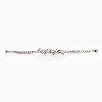 Bracelet, brilliant cut diamonds, 18K white gold.