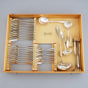 KG Markströms, bestickservis, 84 delar, silver, modell svensk spets, Uppsala 1915.