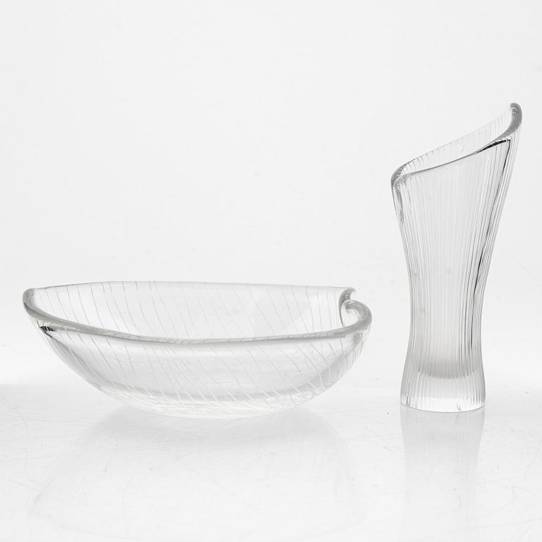 Tapio Wirkkala, skål samt vas, glas, Iittala, signerade.