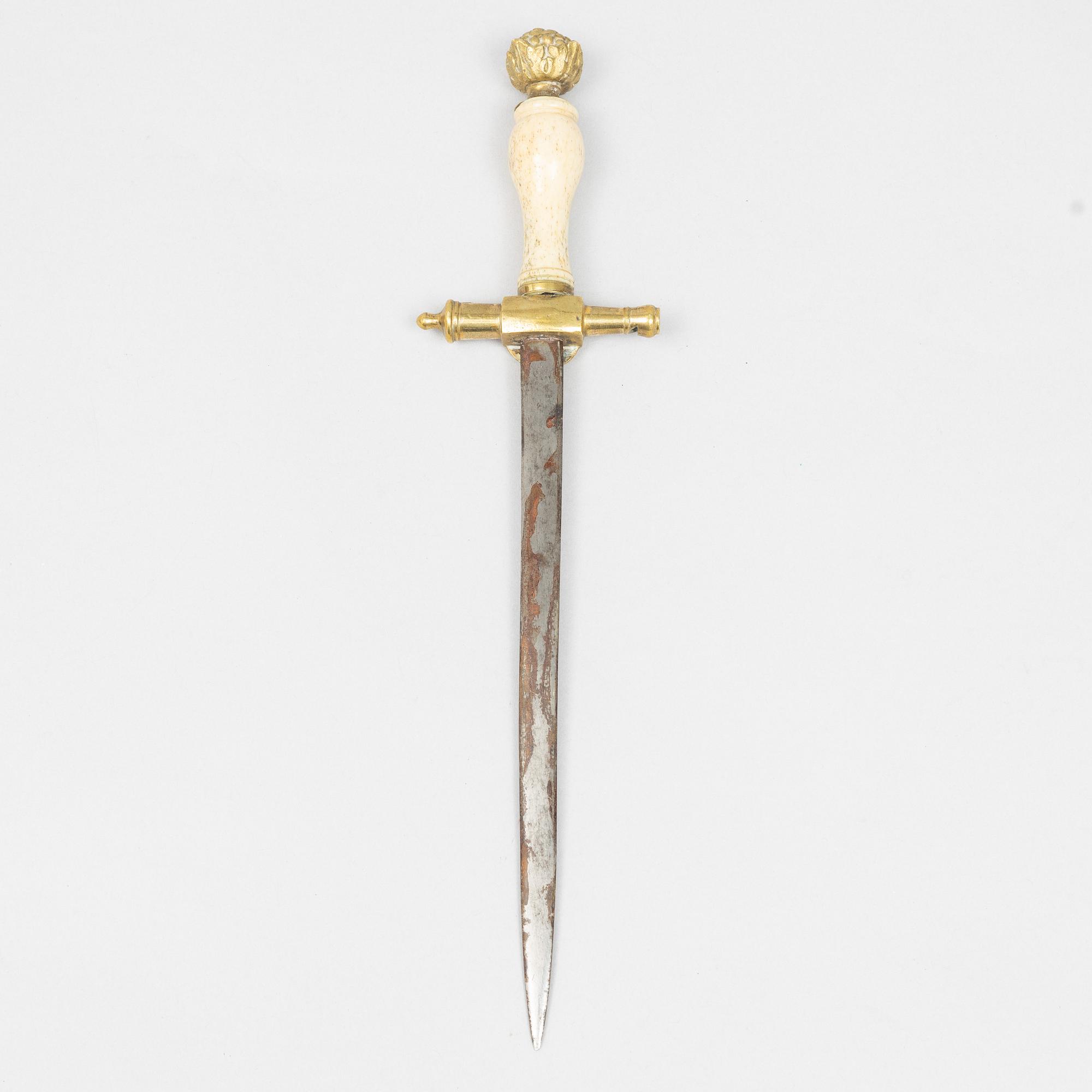 A Swedish officer's dagger, early 19th Century.