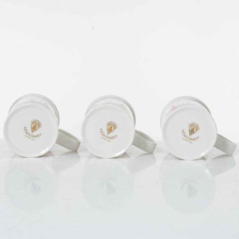 Gucci, A set of six vintage christmas mugs.