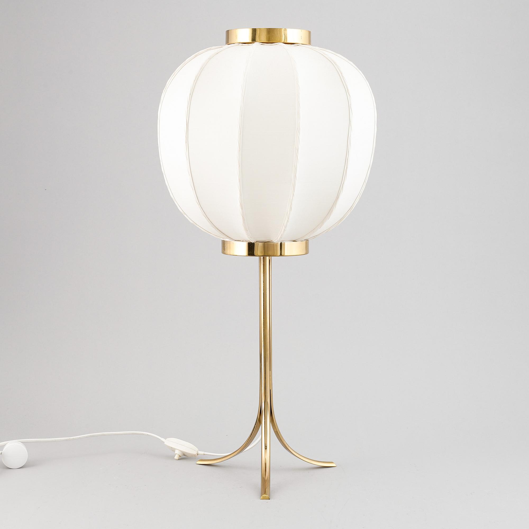 Josef Frank, a '2349' table lamp, Firma svenskt tenn.