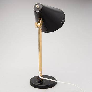 PAAVO TYNELL, bordslampa, modell 9222, Idman, 1900-talets mitt.