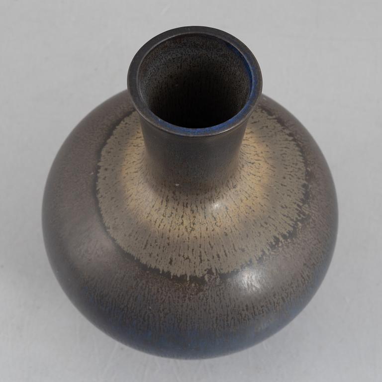 Berndt Friberg, a stoneware vase, Gustavsberg Studio 1944-47.