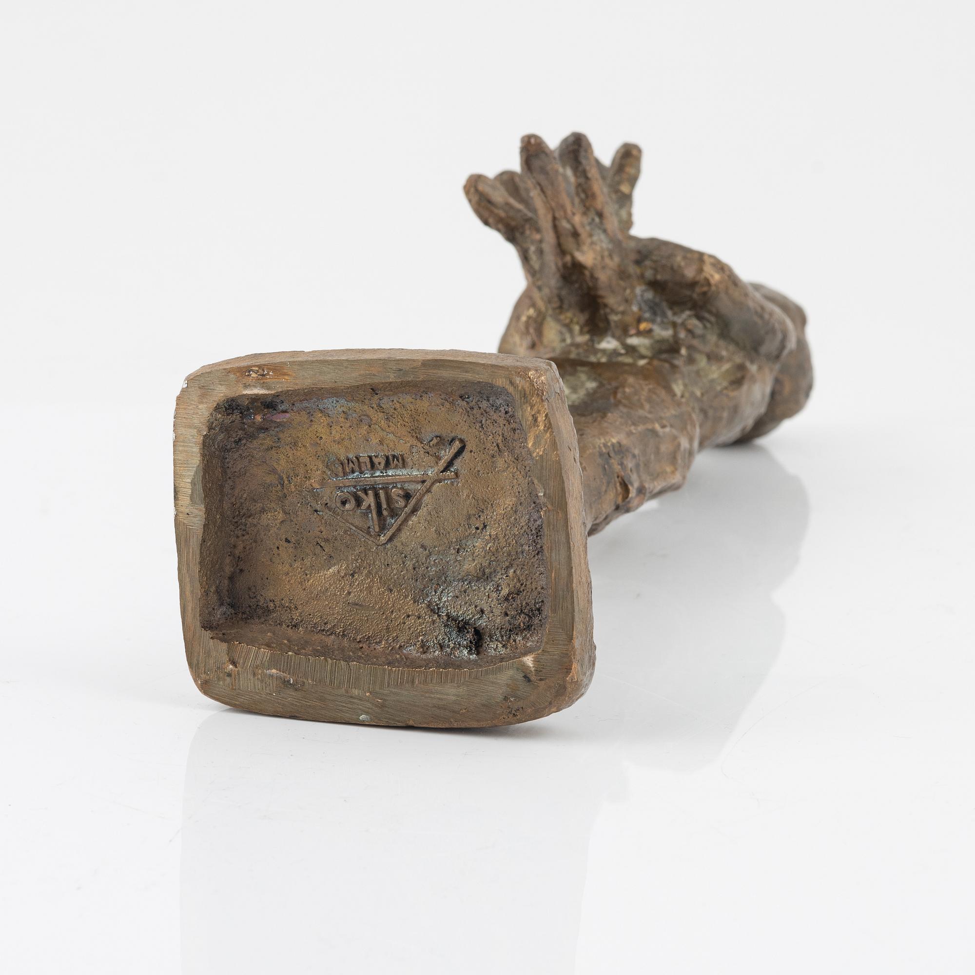 Åke Thornblad, sculpture. Signed. Numbered 3/10. Bronze, height 28.5 cm.