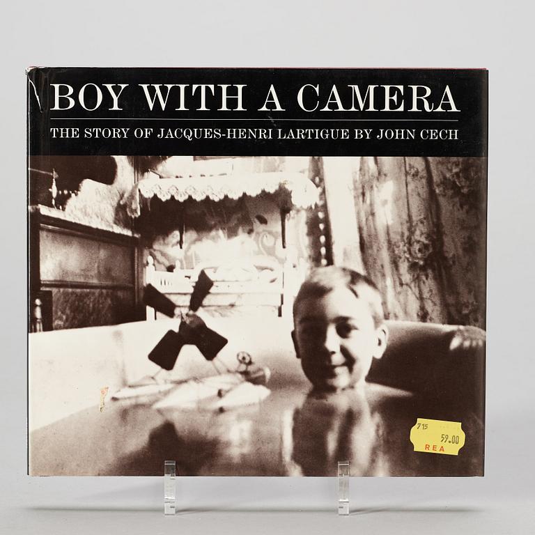 Photo books, 8, French photographers e.a Cartier-Bresson, Brassai and Lartigue.