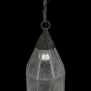 TAKLAMPA, 1900-talets början. Höjd 72 cm.