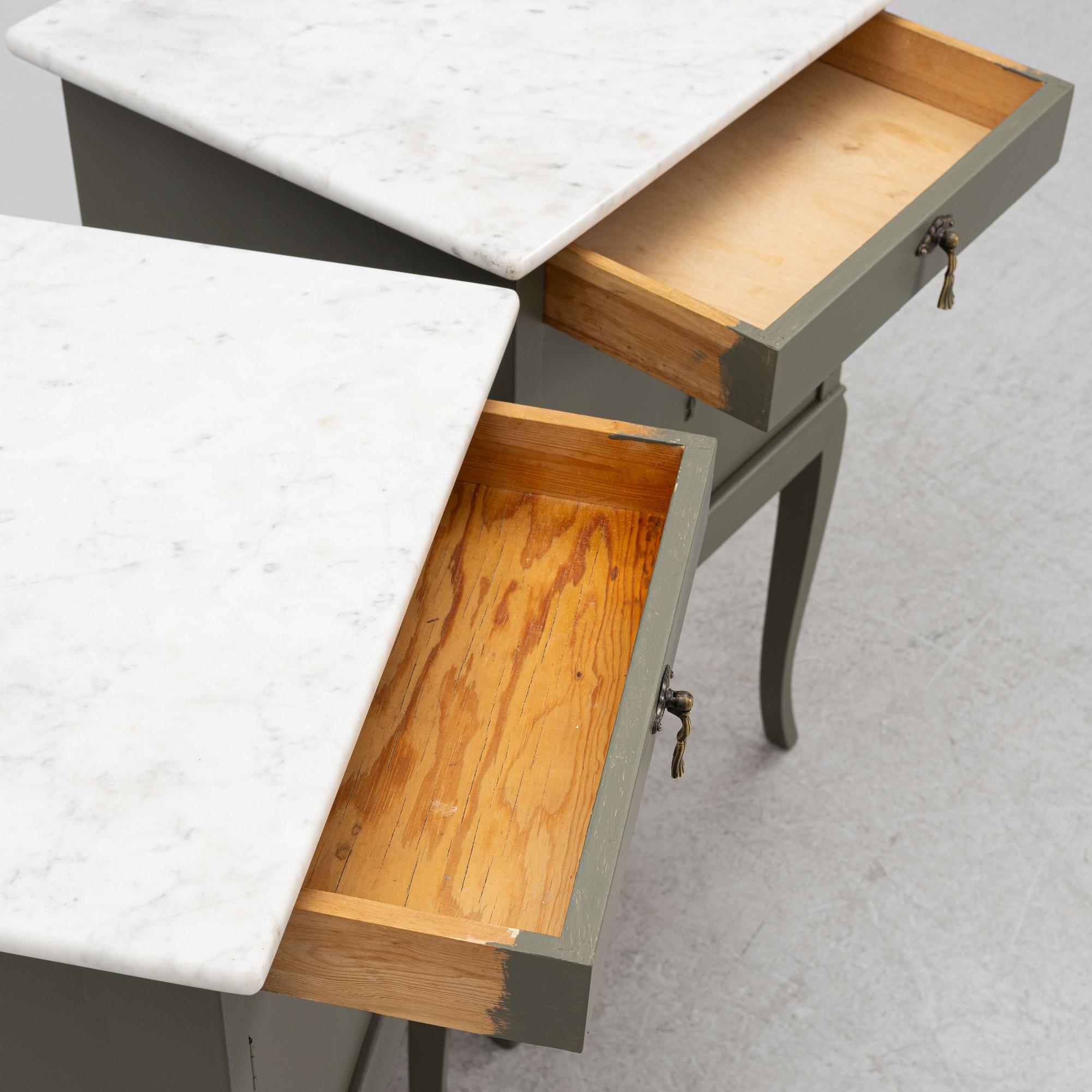 Sängbord, ett par, 1900-talets första hälft.