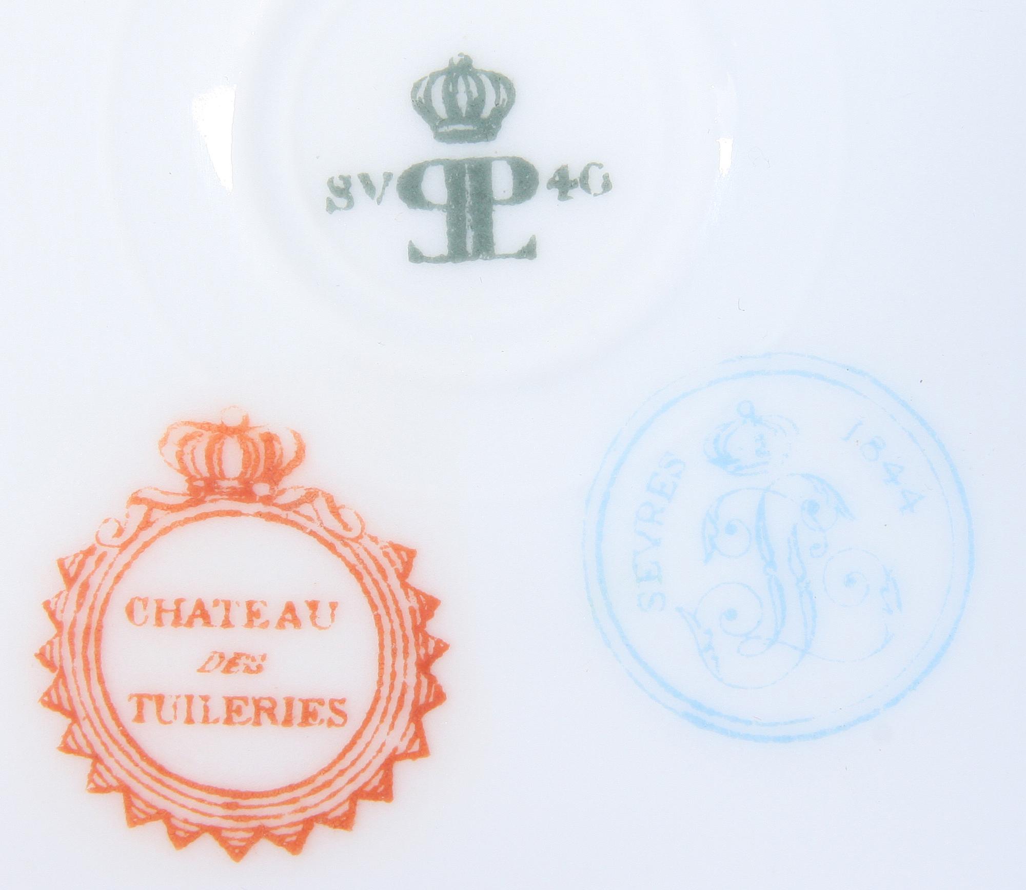 TALLRIK, porslin märkt "Sevres 1844".