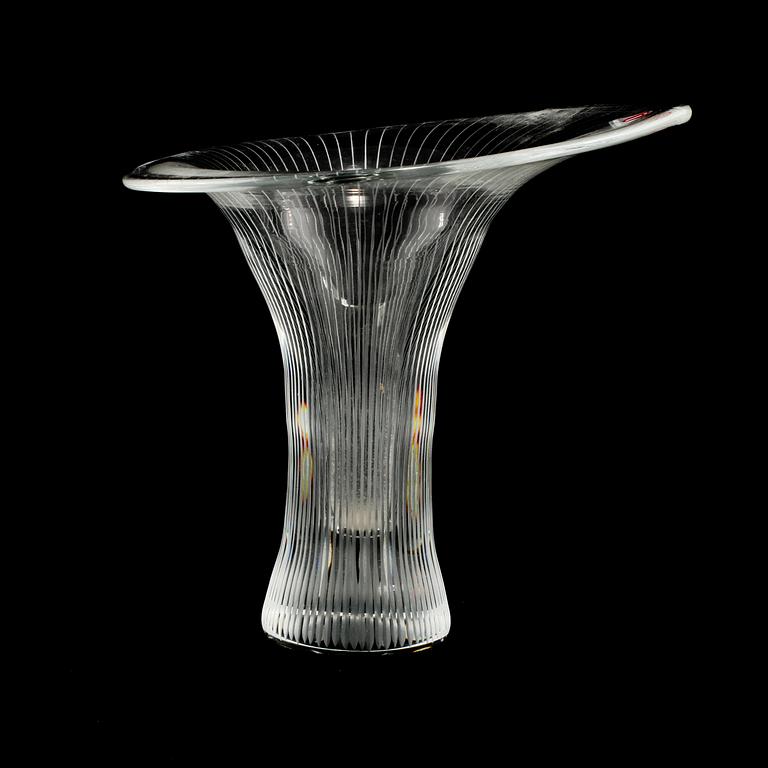 VAS, glas, "Kantarelli", Tapio Wirkkala, Iittala, Finland, 1900-talets andra hälft.