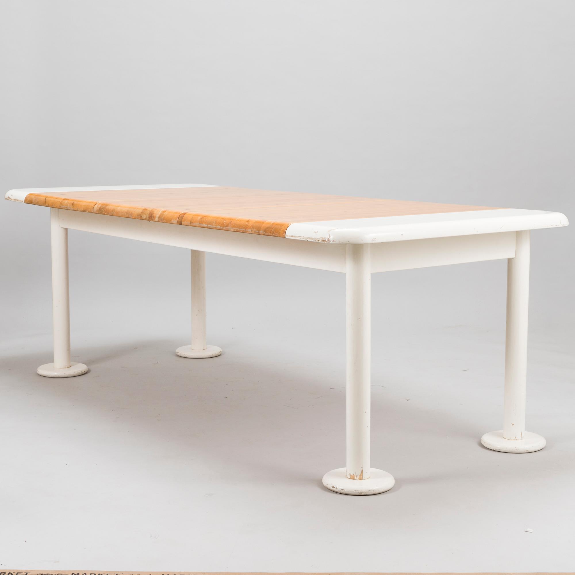 EERO AARNIO, PÖYTÄ JA TUOLEJA, 9 kpl, "Viking", Pan Puu, 1980-luvun alku.