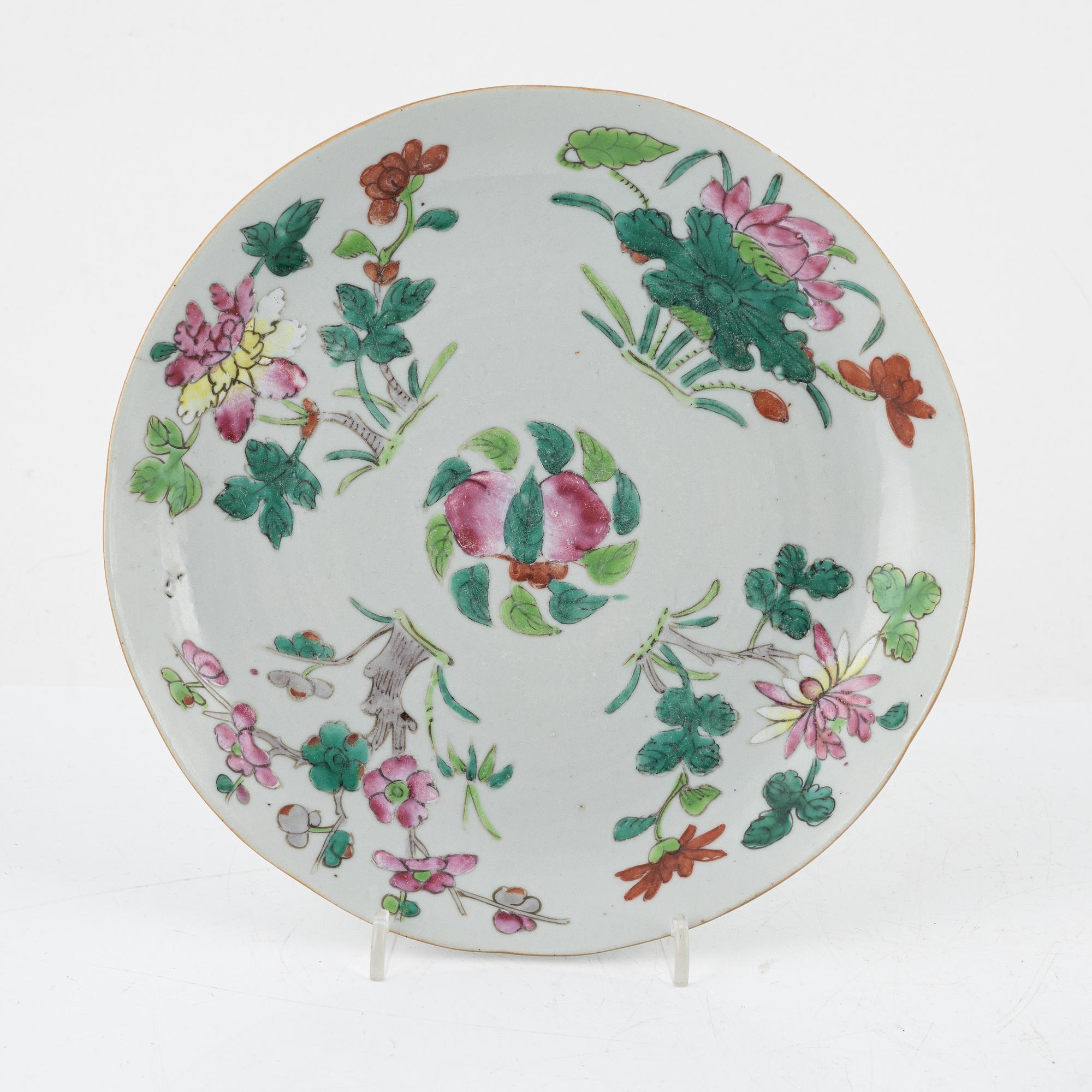 Fat, 2 st och koppar, 4 st, porslin, Kina, sent 1800-tal.