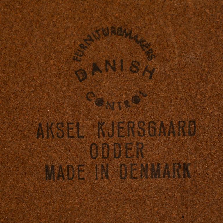 HALLMÖBEL, Aksel Kjersgaard, Danmark, 1900-talets tredje kvartal.