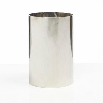 W.A. Bolin, vas, sterling silver, design Barbro Littmarck, Stockholm 1971.