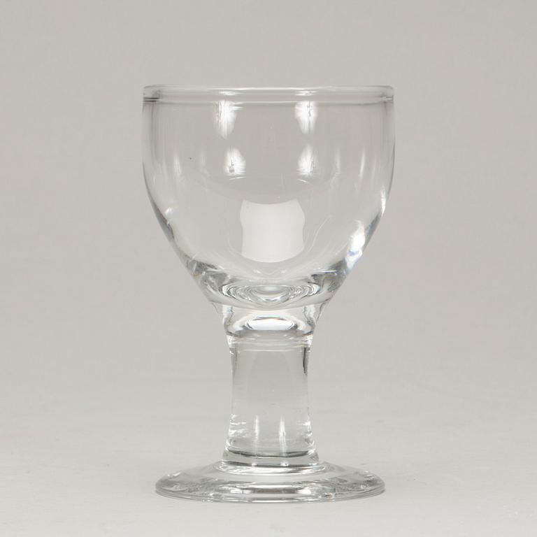 GLASSERVIS, 13 st, "Ruben", Signe Persson Melin,Boda glasbruk, formgivet 1967.