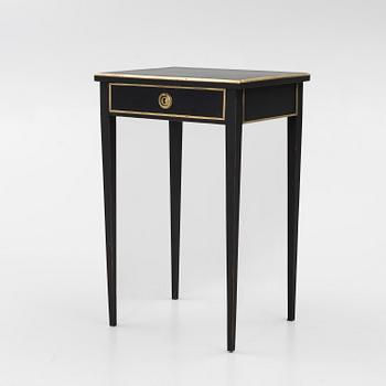 Sybord, sengustavisnk stil, omkring 1900-.