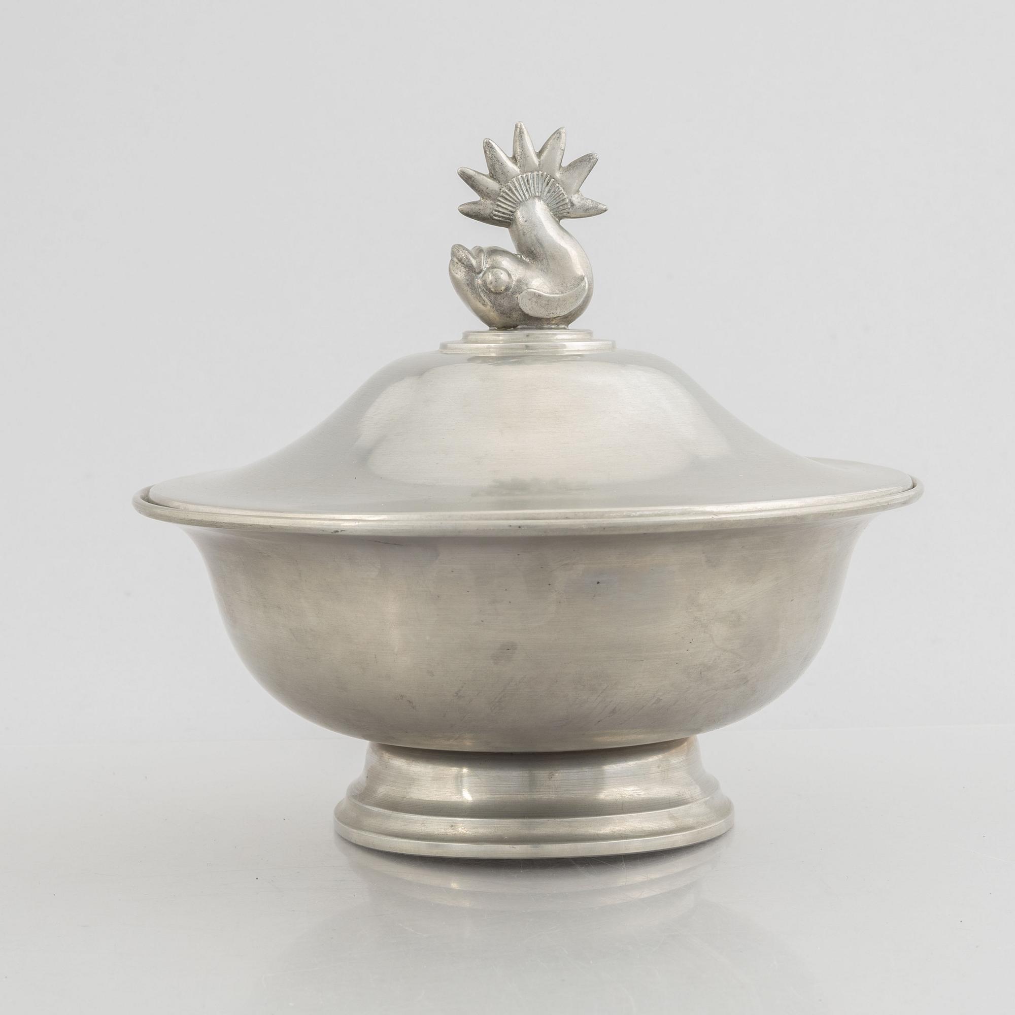 Nils Fougstedt, a pewter bowl with cover, Herman Bergman AB, Stockholm 1929.