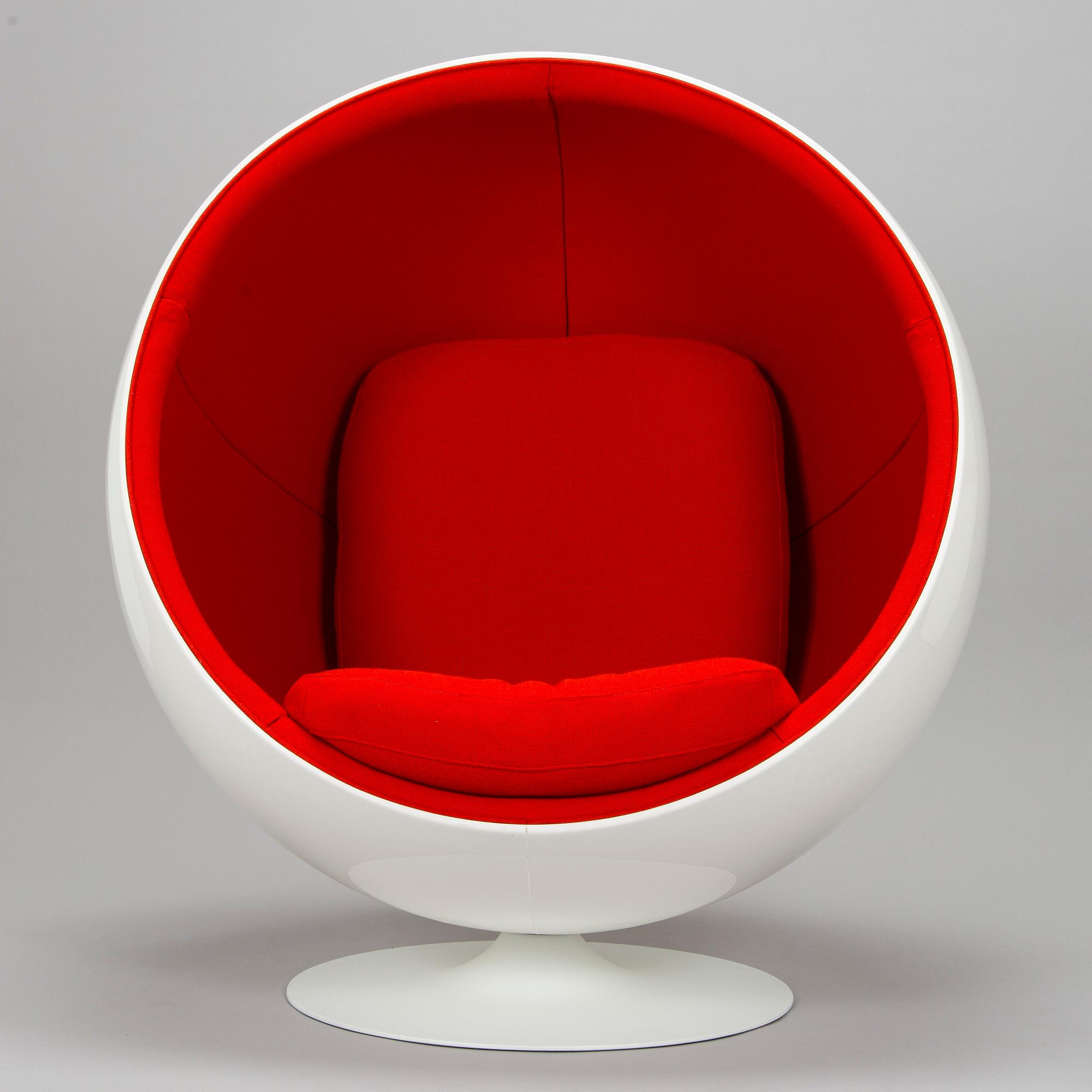 Eero Aarnio, pallotuoli, "Pallotuoli", Adelta 2000-luvun alku.